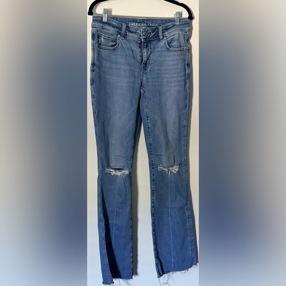 American Eagle Apparel Women's Light Blue Flare Jeans